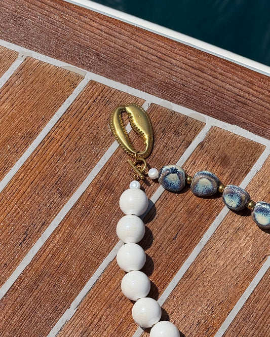 Sea shell necklace